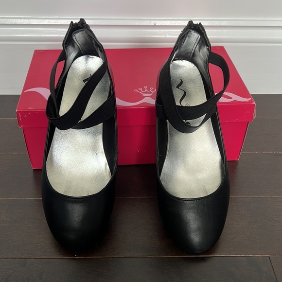 Nina P-teena black ballet flats w/crisscross straps memory foam youth sz2 in box - Picture 2 of 5